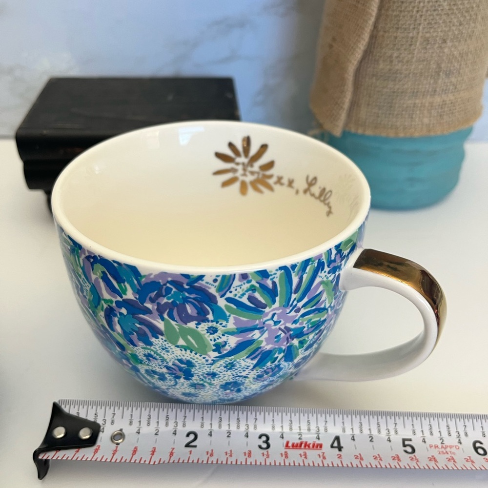 Pre owned 2 of Lily Pulitzer Gold Handle Lion Blue Floral Royal 12oz Coffee Mug - Picture 9 of 10